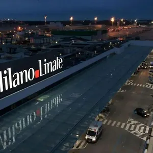Linate Airport Elegant Suite,tram 1 Minute Away Appartamento