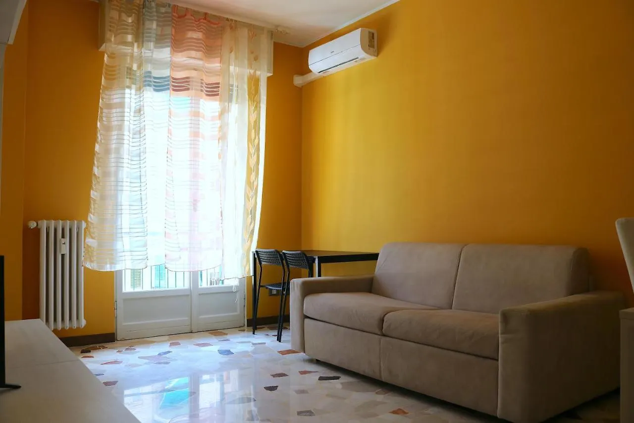Frattini Comfy Family Home - 4 People Milano